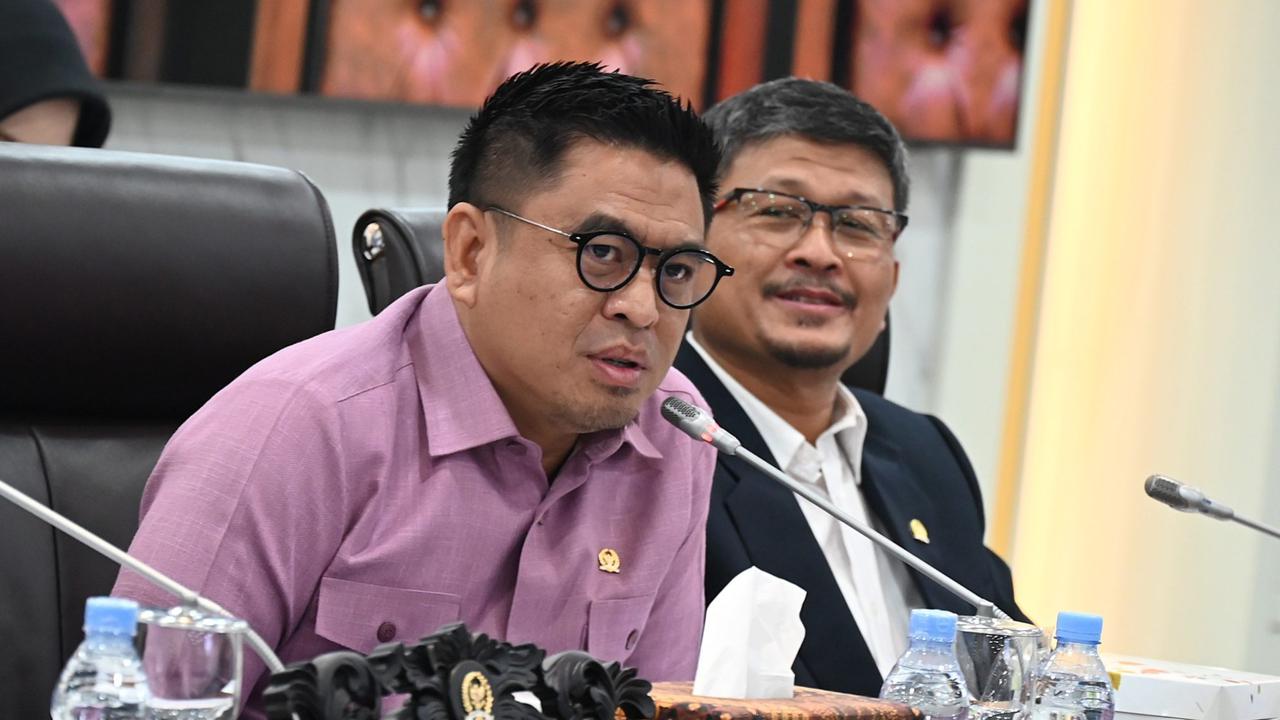 Sindiran DPR soal Donasi Relawan Rp10 Miliar: Negara Hadir, Tapi Tidak Terlihat